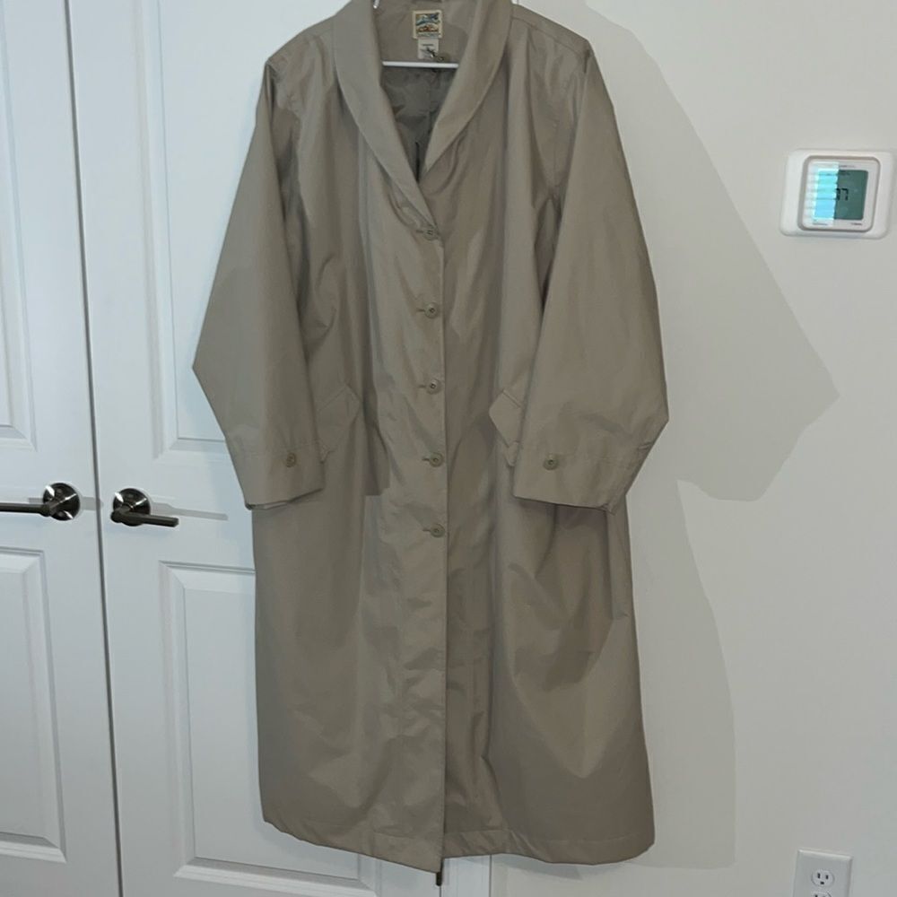 TravelSmith travel polyester Long Rain button down Jacket Coat overcoat 3X Taupe